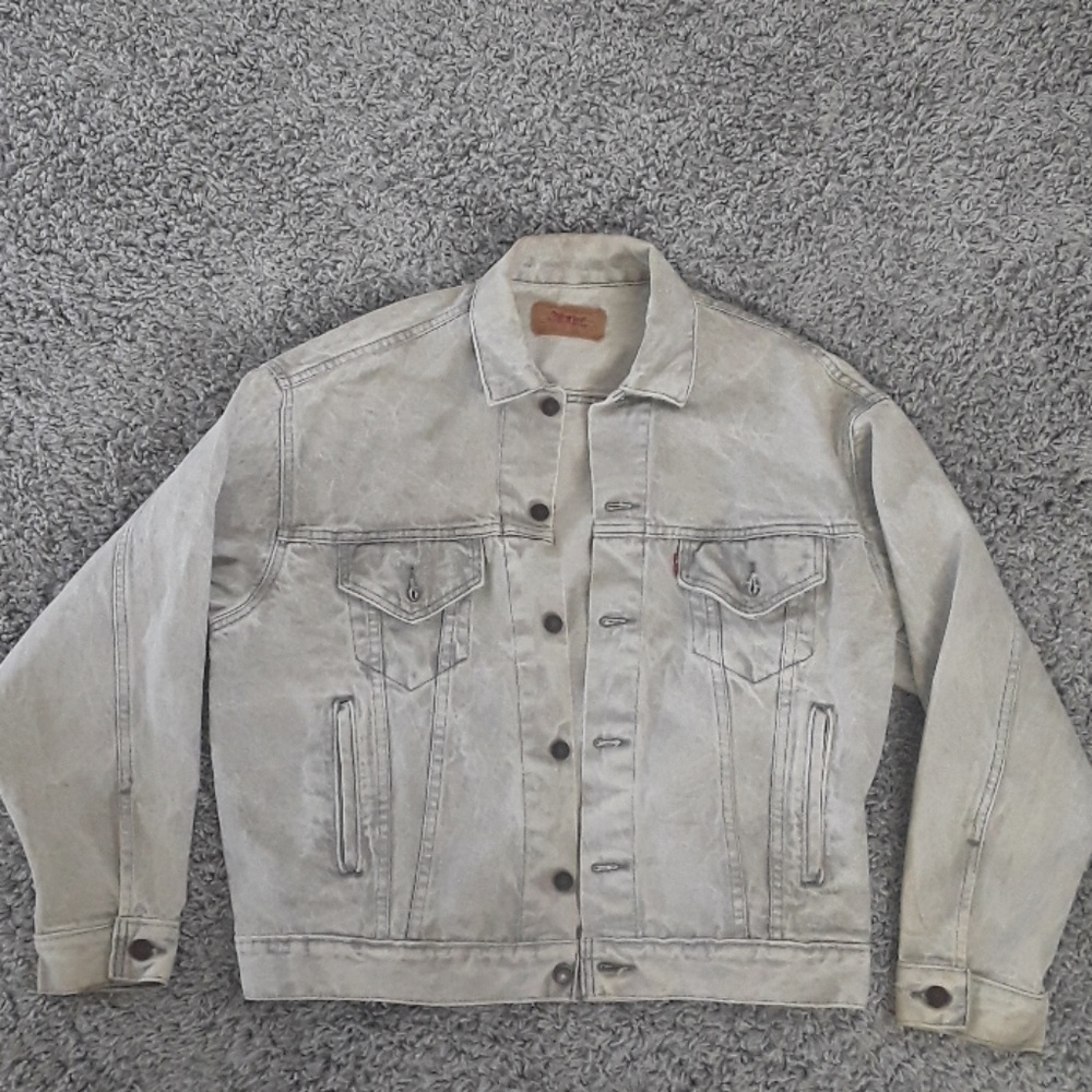 TODAY ONLY💵Levis 90's Trucker Jacket